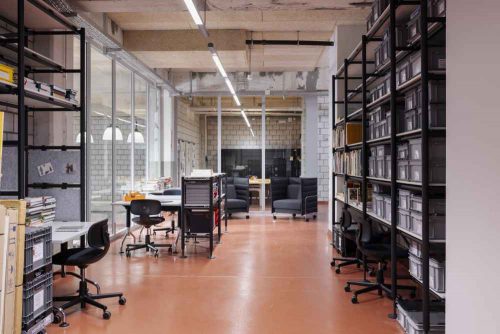 Arbeitsflächen für konzentrierte und kreative Einzelarbeit. Abbildung: Vitra