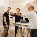 Diese Trends prägen die Büroeinrichtung 2026 Hybrides Arbeiten, KI und Nachhaltigkeit sollen die Büroeinrichtung prägen. Abbildung: Interstuhl